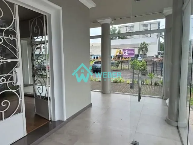 Casa com 340m², para alugar, no bairro Rio Branco em Novo Hamburgo