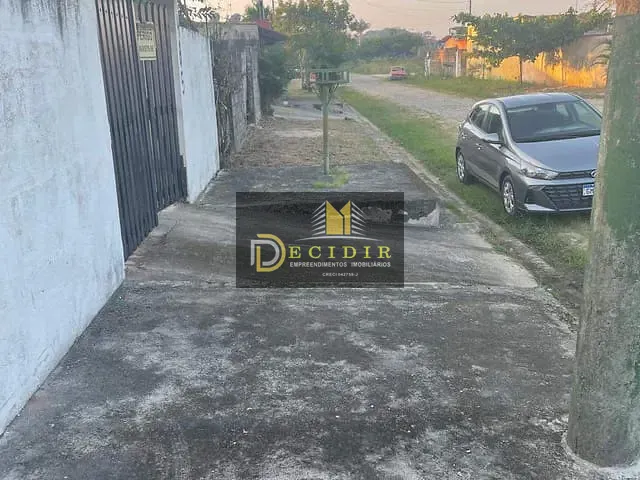 Casa com 500m² 4 quartos e 3 banheiros, à venda, no bairro Est dos Eucaliptos em Peruíbe