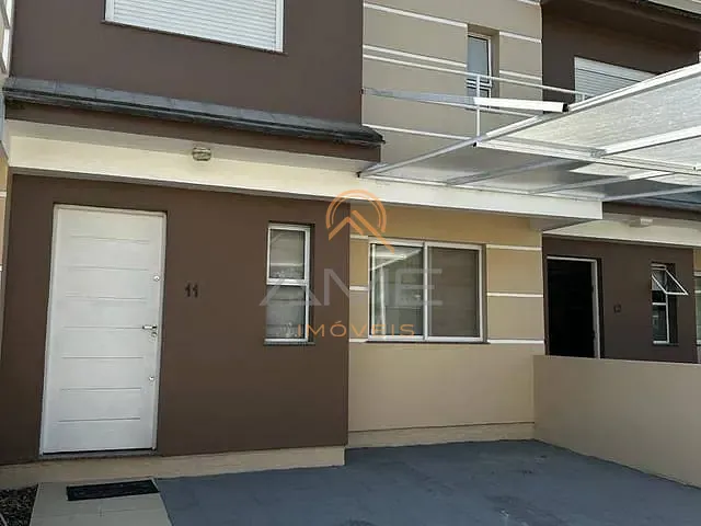 Casa 3 quartos e 3 banheiros, à venda, no bairro Laranjal em Pelotas