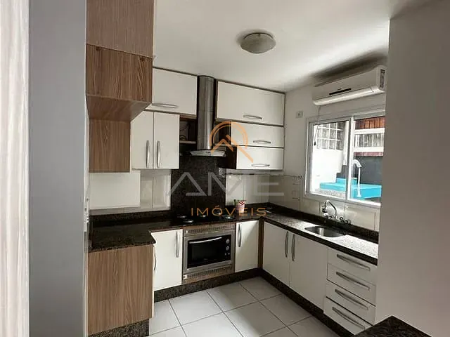 Casa 3 quartos e 3 banheiros, à venda, no bairro Laranjal em Pelotas