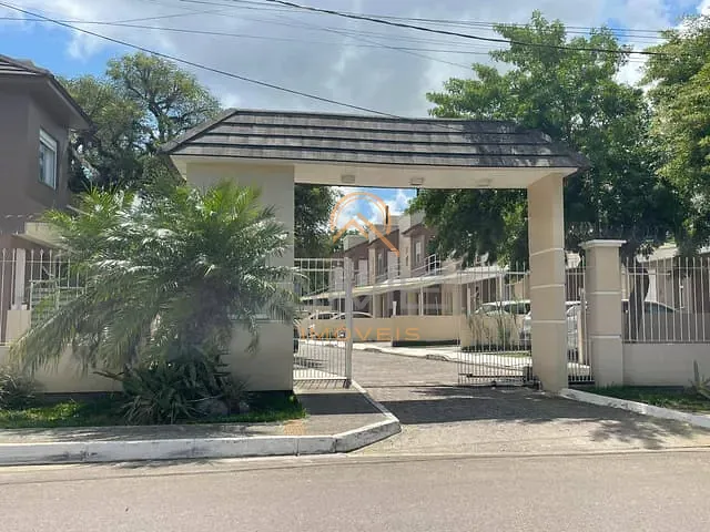 Casa 3 quartos e 3 banheiros, à venda, no bairro Laranjal em Pelotas