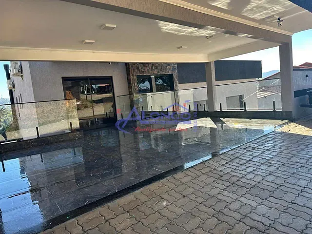 Casa com 900m² 5 quartos e 2 banheiros, à venda, no bairro igarata em Igaratá