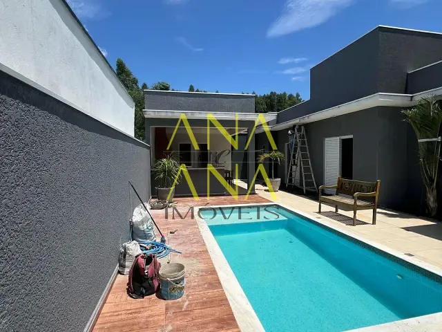 Casa 3 quartos e 4 banheiros, à venda, no bairro Condomínio Residencial Euroville II em Bragança Paulista