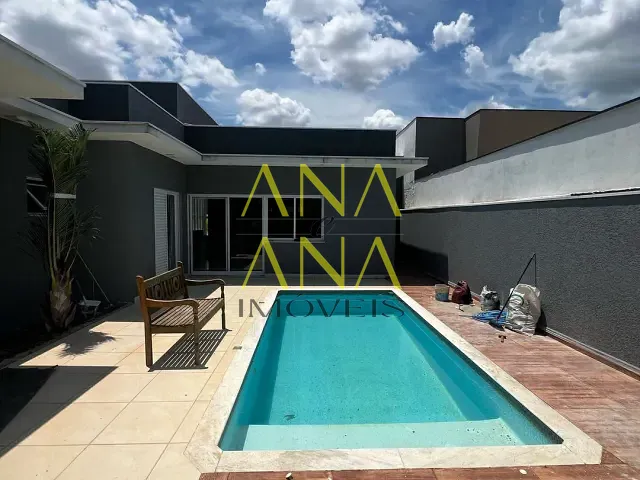 Casa 3 quartos e 4 banheiros, à venda, no bairro Condomínio Residencial Euroville II em Bragança Paulista