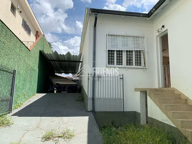 Casa com 600m² 2 quartos e 2 banheiros, para alugar, no bairro Vila Galvão em Guarulhos