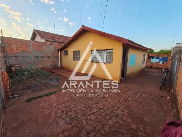 Casa 2 quartos e 2 banheiros, à venda, no bairro Zequinha Amêndola em Barretos