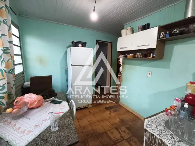 Casa 2 quartos e 2 banheiros, à venda, no bairro Zequinha Amêndola em Barretos