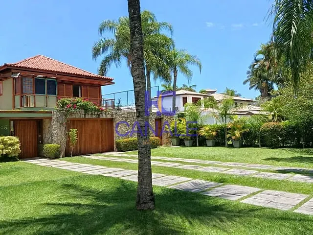 Casa com 598m² 5 quartos e 4 banheiros, para alugar, no bairro Barra da Tijuca em Rio de Janeiro