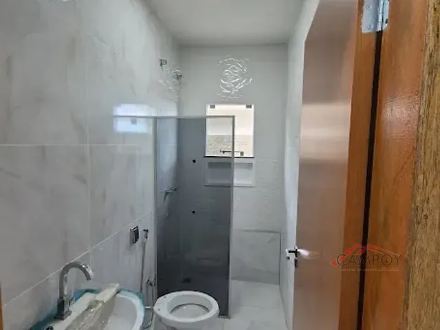 Casa com 138m² 2 quartos e 1 banheiro, à venda, no bairro Residencial Interlagos em Apucarana