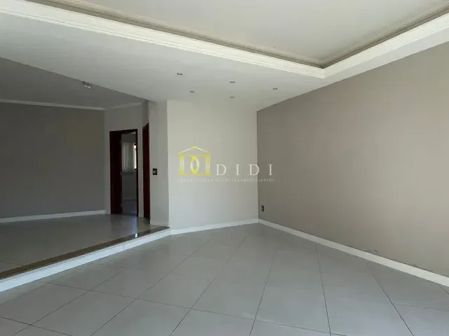 Casa 4 quartos e 3 banheiros, à venda ou para alugar, no bairro Rafael Alcalá em Porto Feliz