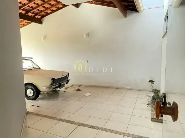 Casa 4 quartos e 3 banheiros, à venda ou para alugar, no bairro Rafael Alcalá em Porto Feliz