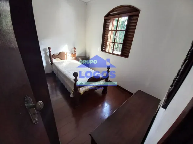 Casa com 202m² 4 quartos e 1 banheiro, à venda, no bairro Centro Industrial em João Monlevade