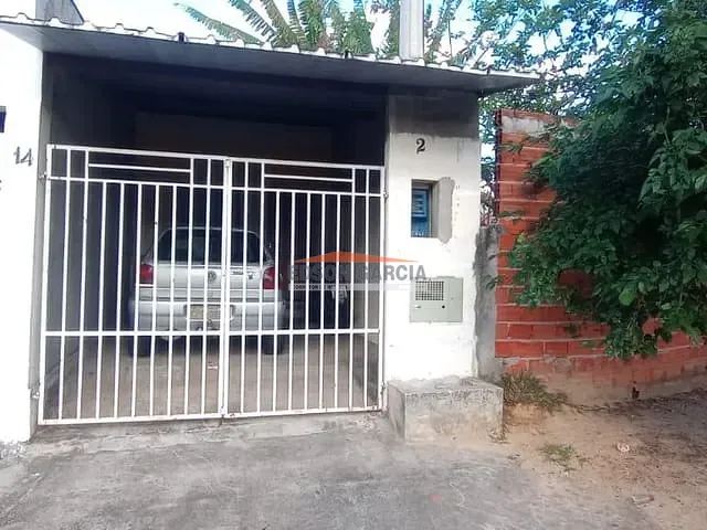 Casa 2 quartos e 1 banheiro, à venda, no bairro Jardim Santa Marta em Sorocaba