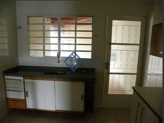 Casa com 160m² 3 quartos e 2 banheiros, à venda, no bairro Vida Nova II em Vinhedo
