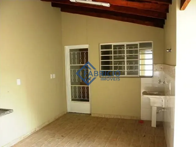 Casa com 160m² 3 quartos e 2 banheiros, à venda, no bairro Vida Nova II em Vinhedo