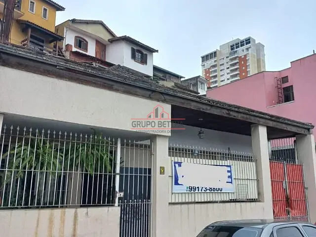 Casa com 200m² 2 quartos e 2 banheiros, à venda, no bairro Vila São João em Barueri