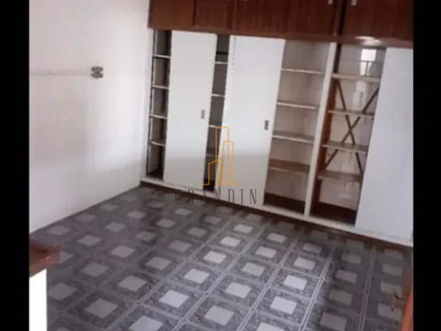 Casa com 370m² 3 quartos e 2 banheiros, à venda, no bairro Vila Alzira em Santo André