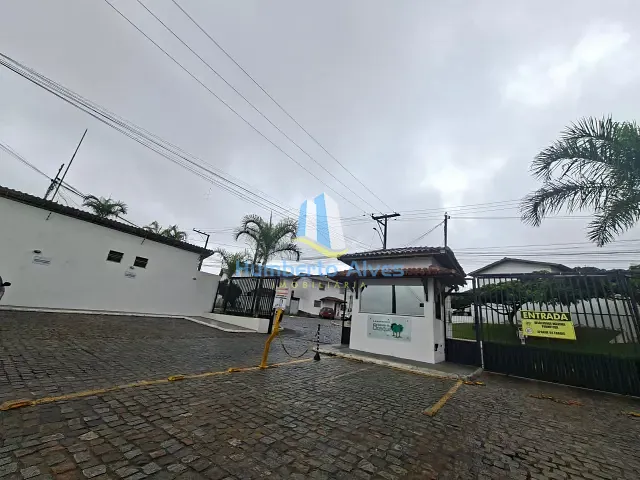 Casa 2 quartos e 1 banheiro, para alugar, no bairro Primavera em Vitória da Conquista