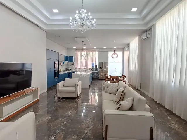 Casa com 374m² 3 quartos e 6 banheiros, à venda, no bairro Condomínio Flor D'Aldeia em Holambra