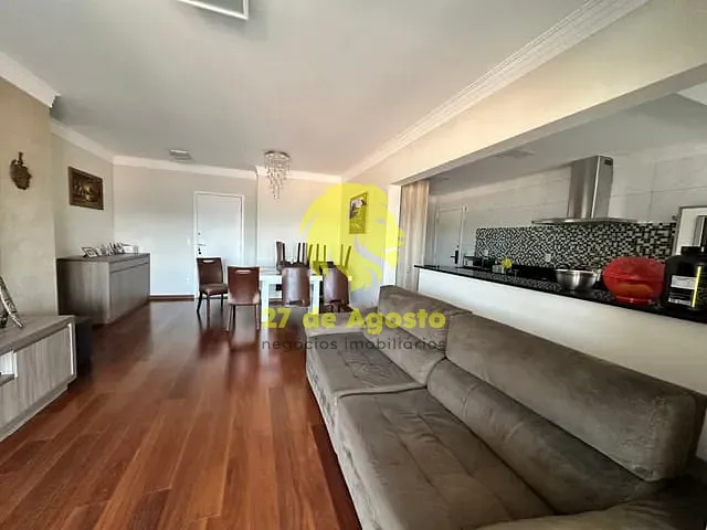 Casa 3 quartos e 4 banheiros, para alugar, no bairro Nova Gerty em São Caetano do Sul