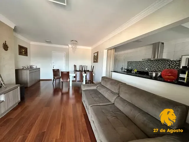 Casa 3 quartos e 4 banheiros, para alugar, no bairro Nova Gerty em São Caetano do Sul