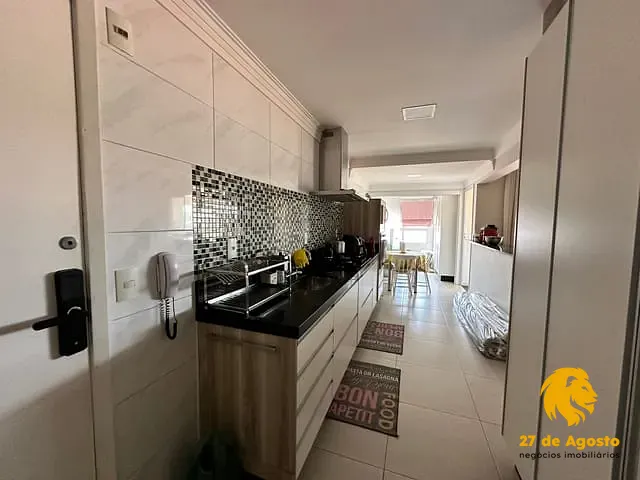 Casa 3 quartos e 4 banheiros, para alugar, no bairro Nova Gerty em São Caetano do Sul