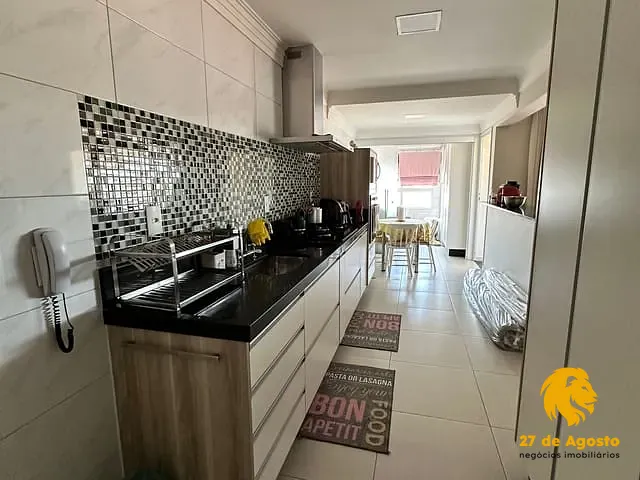 Casa 3 quartos e 4 banheiros, para alugar, no bairro Nova Gerty em São Caetano do Sul