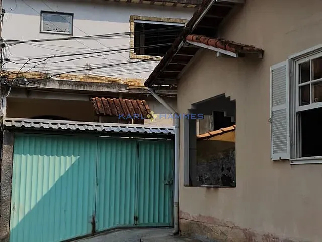 Casa 2 quartos e 2 banheiros, à venda, no bairro Quarteirão Ingelheim em Petrópolis