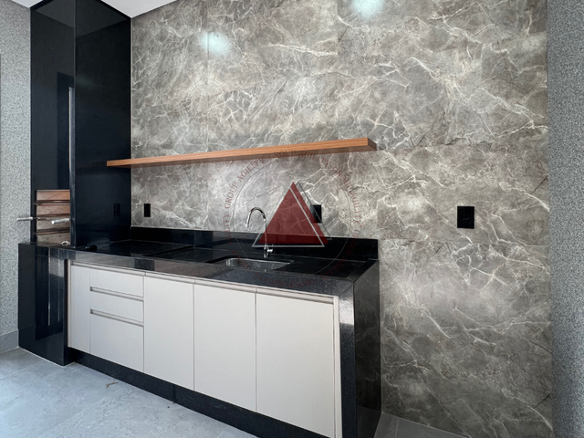 Casa com 209m² 3 quartos e 4 banheiros, à venda, no bairro Residencial Meireles/ Jardim Tropical/ Jardim João Liporoni em Franca