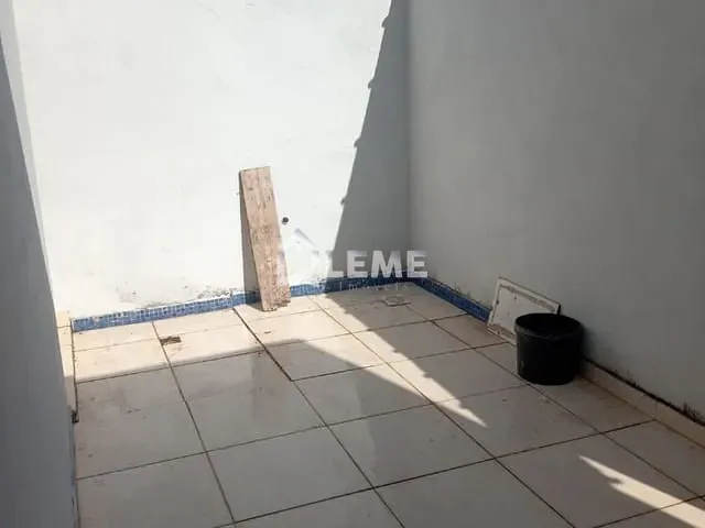 Casa com 250m² 1 quarto e 1 banheiro, à venda, no bairro Jardim Lago dos Ipês em Mococa