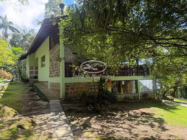 Casa 3 quartos e 2 banheiros, à venda, no bairro Serrinha do Alambari em Resende