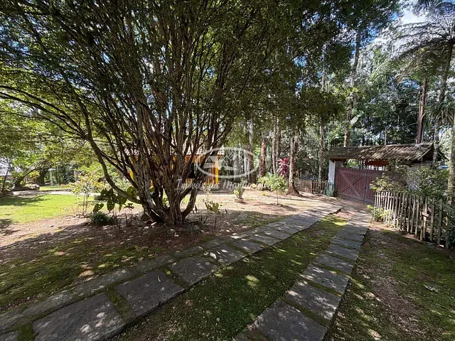 Casa 3 quartos e 2 banheiros, à venda, no bairro Serrinha do Alambari em Resende