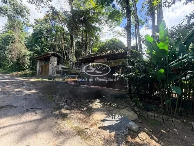 Casa 3 quartos e 2 banheiros, à venda, no bairro Serrinha do Alambari em Resende