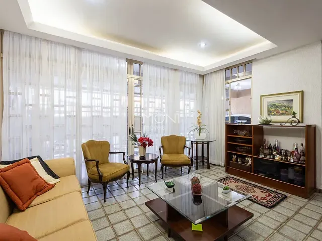 Casa 3 quartos e 4 banheiros, à venda, no bairro Granja do Torto em Brasília