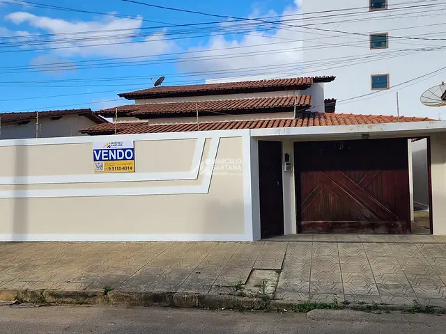 Casa 3 quartos e 1 banheiro, à venda, no bairro Felícia em Vitória da Conquista
