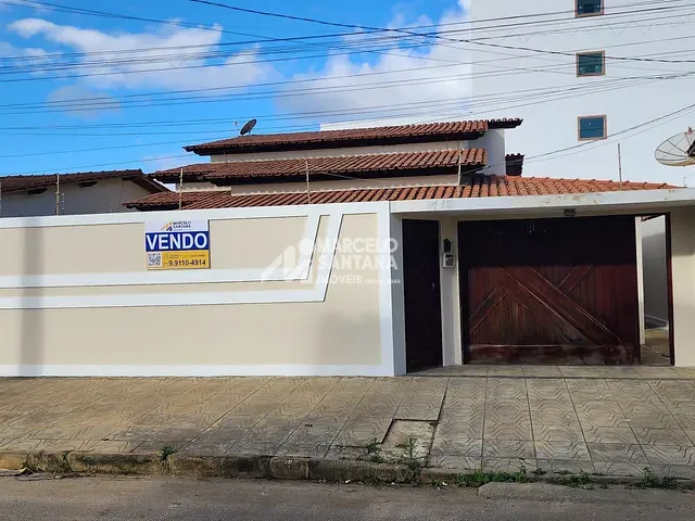 Casa 3 quartos e 1 banheiro, à venda, no bairro Felícia em Vitória da Conquista
