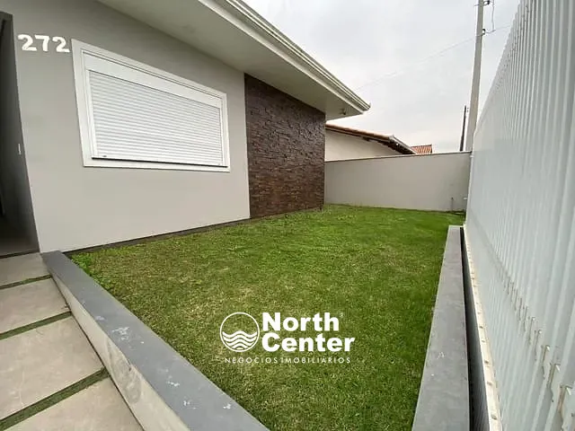 Casa com 243m² 3 quartos e 4 banheiros, à venda, no bairro Centro em Balneário Barra do Sul