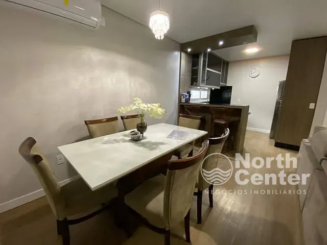 Casa com 243m² 3 quartos e 4 banheiros, à venda, no bairro Centro em Balneário Barra do Sul