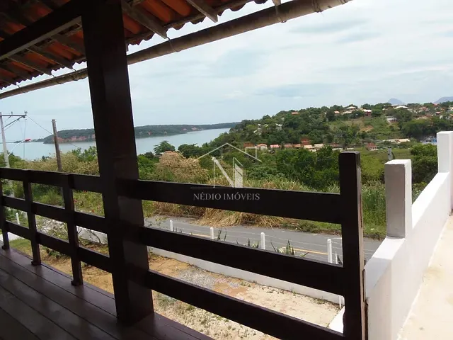 Casa com 720m² 5 quartos e 2 banheiros, à venda, no bairro Balneário Lagomar - Jacaroá em Maricá