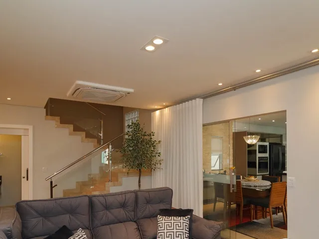 Casa com 396m² 4 quartos e 4 banheiros, à venda, no bairro Terras de Santana em Londrina