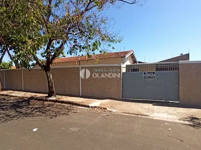 Casa com 335m² 3 quartos e 1 banheiro, para alugar, no bairro Jardim Arrivabene em Artur Nogueira
