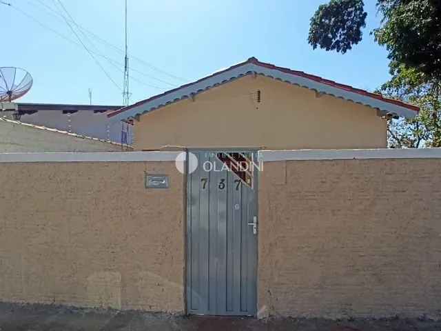 Casa com 335m² 3 quartos e 1 banheiro, para alugar, no bairro Jardim Arrivabene em Artur Nogueira
