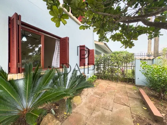Casa com 3m² 3 quartos e 1 banheiro, à venda, no bairro Imara em Imbé