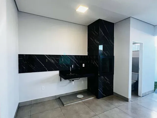 Casa 3 quartos e 1 banheiro, à venda, no bairro Residencial Morada do Sol em Catalão
