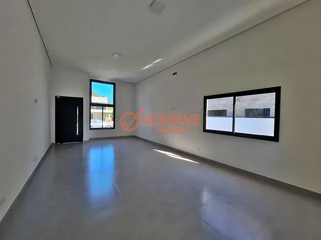 Casa com 647m² 3 quartos e 5 banheiros, à venda, no bairro Bellard em Guararema