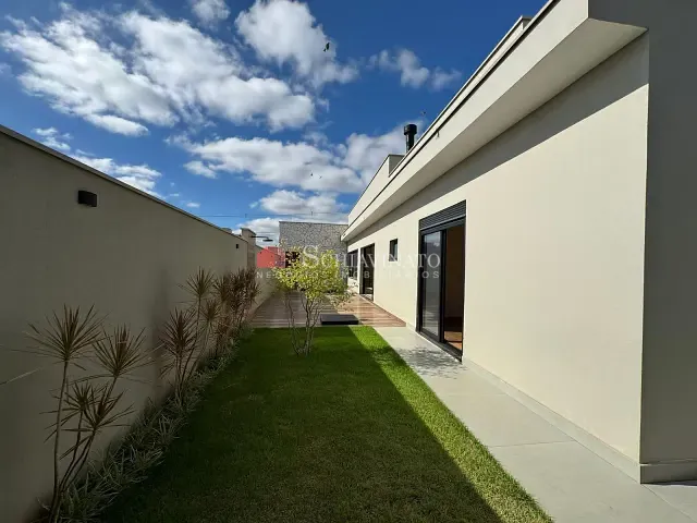 Casa 4 quartos e 5 banheiros, à venda, no bairro Ondas em Piracicaba