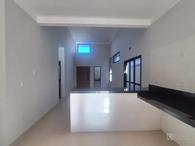 Casa 3 quartos e 5 banheiros, à venda, no bairro Urbanova em São José dos Campos