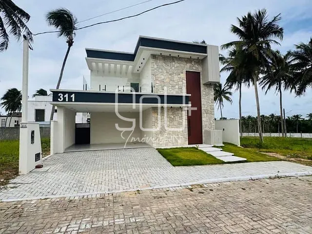 Casa com 240m² 3 quartos e 4 banheiros, à venda, no bairro Cajupiranga em Parnamirim
