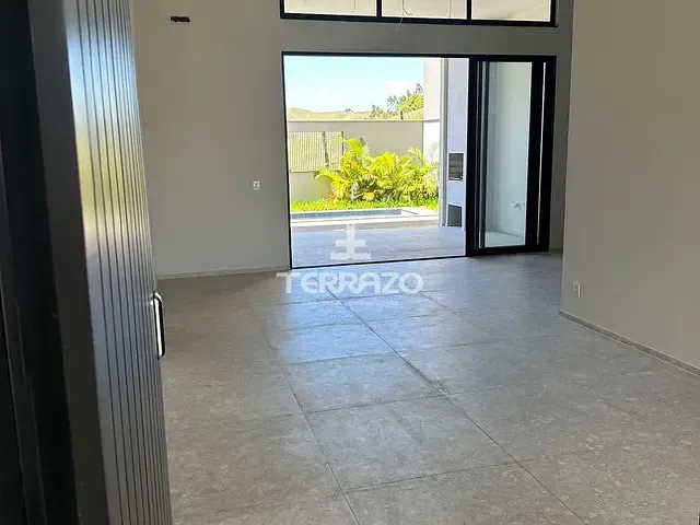 Casa 3 quartos e 4 banheiros, à venda, no bairro Jardim Belvedere em Volta Redonda