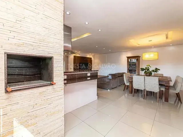 Casa com 197m² 3 quartos e 3 banheiros, à venda, no bairro Tingui em Curitiba